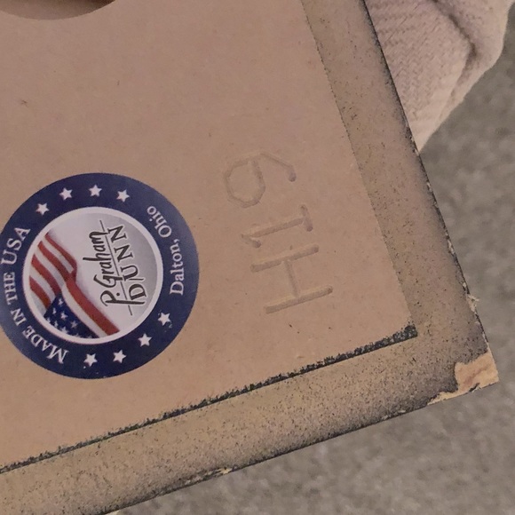 ⭐️HP⭐️ Wall Decor Photo “There is beauty all around, when there’s love at HOME” - Picture 3 of 6